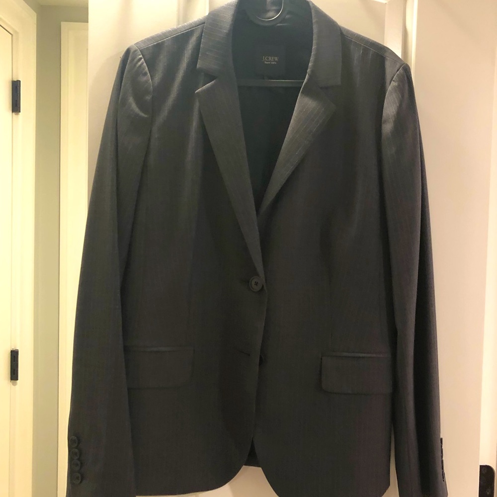 Charcoal grey pinstripe J Crew Super 120s lined wool suit jacket.  Size 8.